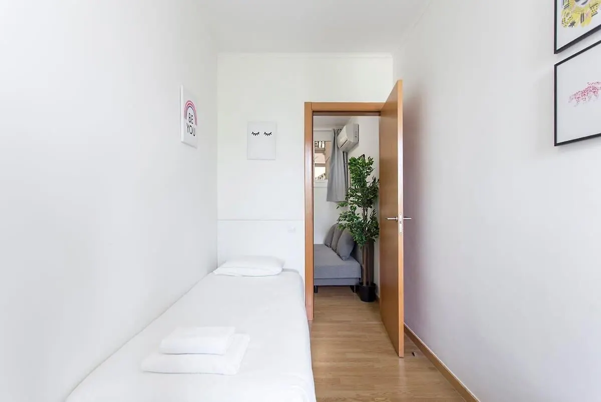 Apartment Ferienwohnung Sunny 3Bd Only For Families In Poblenou Next To The Sea! Barcelona